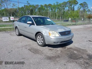 2006 Ford Five Hundred SEL with VIN 1FAFP24126G124183, listed as a IAAI auction lot 41940514 with 373,023 mi miles. Bid and sale history available at carsss.com. Image 1.