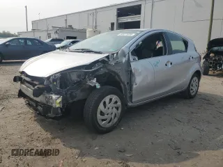 2016 Toyota Prius One z VIN JTDKDTB30G1590856, wystawiony jako Copart lot #59527835 z przebiegiem 123 848 mil mil oraz Czysty tytuł • Clean title. Historia ofert i sprzedaży dostępna na DreamBid. Obrazek 1.