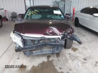 2012 Toyota Avalon with VIN 4T1BK3DB7CU463729, listed as a IAAI auction lot 41301213 with 59,923 mi miles. Bid and sale history available at carsss.com. Image 12.