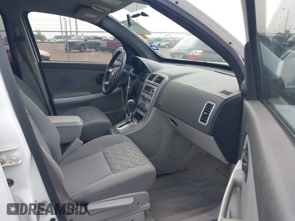 2007 Chevrolet Equinox LS with VIN 2CNDL13F376064464, listed as a IAAI auction lot 41924764 with 127,648 mi miles. Bid and sale history available at carsss.com. Image 5.