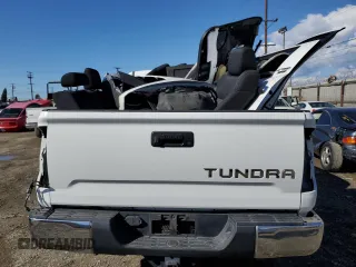 2018 Toyota Tundra 2WD SR5 with VIN 5TFEY5F18JX232852, listed as a Copart auction lot 48261275 with 88,532 mi miles and Salvage Title. Bid and sale history available at carsss.com. Image 6.