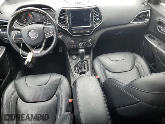 2019 Jeep Cherokee Overland с VIN 1C4PJMJN6KD174101, выставлен на аукционе Copart как лот 63122515 с пробегом 60 405 миль миль и Списание • Salvage title. История ставок и продаж доступна на DreamBid. Изображение 8.