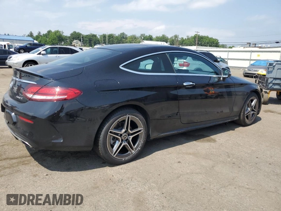 2019 Mercedes-Benz C 300 z VIN WDDWJ8EBXKF776237, wystawiony jako Copart lot #62342065 z przebiegiem 55 031 mil mil oraz Szkoda całkowita • Salvage title. Historia ofert i sprzedaży dostępna na DreamBid. Obrazek 3.