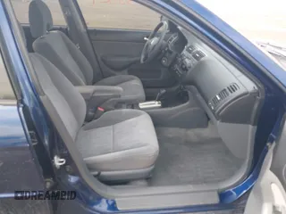 2004 Honda Civic LX z VIN 2HGES16524H511284, wystawiony jako IAAI lot #41933824 z przebiegiem 68 954 mil mil oraz . Historia ofert i sprzedaży dostępna na DreamBid. Obrazek 5.
