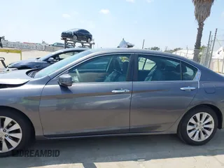 2013 Honda Accord EX-L with VIN 1HGCR2F88DA111442, listed as a IAAI auction lot 42138923 with 112,097 mi miles and . Bid and sale history available at DreamBid. Image 14.