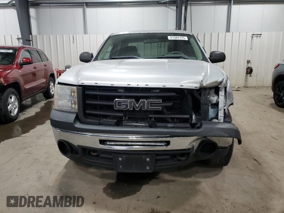 2012 GMC Sierra 1500 with VIN 3GTP2TE79CG282008, listed as a Copart auction lot 41584725 with 207,208 mi miles and Salvage Title. Bid and sale history available at DreamBid. Image 5.