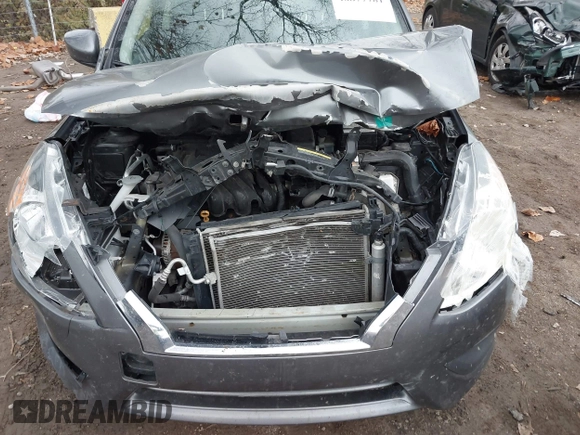 2019 Nissan Versa SV z VIN 3N1CN7AP4KL814213, wystawiony jako IAAI lot #40877781 z przebiegiem 108 624 mil mil oraz . Historia ofert i sprzedaży dostępna na DreamBid. Obrazek 6.
