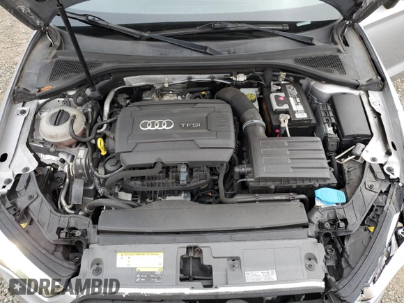 2015 Audi S3 Premium Plus z VIN WAUBFGFF4F1121979, wystawiony jako Copart lot #44574735 z przebiegiem 58 528 mil mil oraz Szkoda całkowita • Salvage title. Historia ofert i sprzedaży dostępna na DreamBid. Obrazek 13.