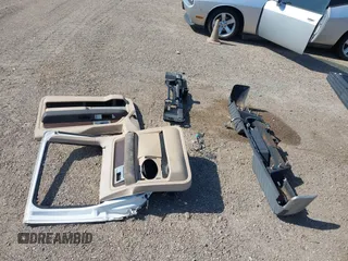2012 Ford F-150 XL с VIN 1FTFW1ET3CFA69753, выставлен на аукционе IAAI как лот 42226882 с пробегом 307 334 миль миль и . История ставок и продаж доступна на DreamBid. Изображение 19.