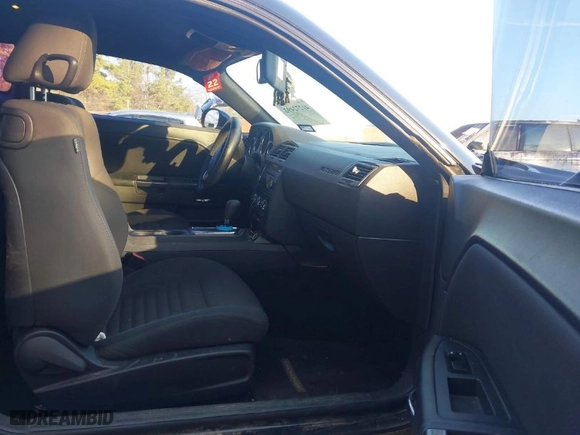 2014 Dodge Challenger SXT with VIN 2C3CDYAG6EH187148, listed as a IAAI auction lot 41272492 with 168,225 mi miles. Bid and sale history available at carsss.com. Image 5.
