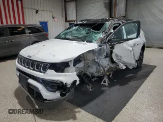 2023 Jeep Compass Limited с VIN 3C4NJDCN9PT569203, выставлен на аукционе Copart как лот 63039935 с пробегом Не указан миль и Списание • Salvage title. История ставок и продаж доступна на DreamBid. Изображение 1.
