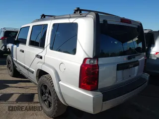 2006 Jeep Commander z VIN 1J8HH48N76C254243, wystawiony jako IAAI lot #41658281 z przebiegiem 181 395 mil mil oraz . Historia ofert i sprzedaży dostępna na DreamBid. Obrazek 3.
