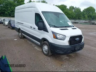 2023 Ford Transit Cargo с VIN 1FTBR3U84PKB02433, выставлен на аукционе IAAI как лот 41895220 с пробегом 87 542 миль миль и . История ставок и продаж доступна на DreamBid. Изображение 2.