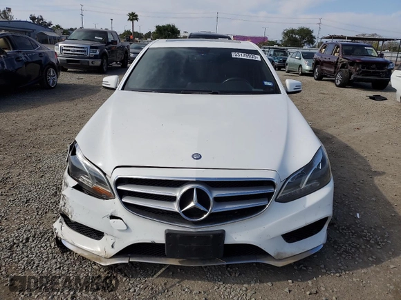 2014 Mercedes-Benz E 350 Sport z VIN WDDHF5KB5EB069085, wystawiony jako Copart lot #53178935 z przebiegiem 133 296 mil mil oraz Szkoda całkowita • Salvage title. Historia ofert i sprzedaży dostępna na DreamBid. Obrazek 5.