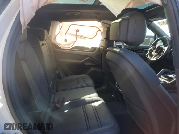 2020 Porsche Cayenne S z VIN WP1AB2AY0LDA28956, wystawiony jako Copart lot #71782972 z przebiegiem Nie podano mil oraz . Historia ofert i sprzedaży dostępna na DreamBid. Obrazek 11.