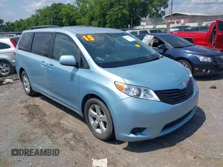 2015 Toyota Sienna LE AAS with VIN 5TDKK3DC4FS636029, listed as a IAAI auction lot 42552045 with 82,293 mi miles and . Bid and sale history available at DreamBid. Image 6.