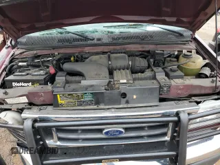 2005 Ford Econoline Passenger XL with VIN 1FBNE31L45HA98769, listed as a Copart auction lot 72427824 with 94,304 mi miles and Salvage Title. Bid and sale history available at carsss.com. Image 12.