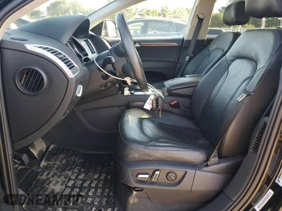 2014 Audi Q7 Premium Plus with VIN WA1LGAFE3ED002322, listed as a Copart auction lot 61565425 with 146,166 mi miles and Salvage title. Bid and sale history available at DreamBid. Image 7.