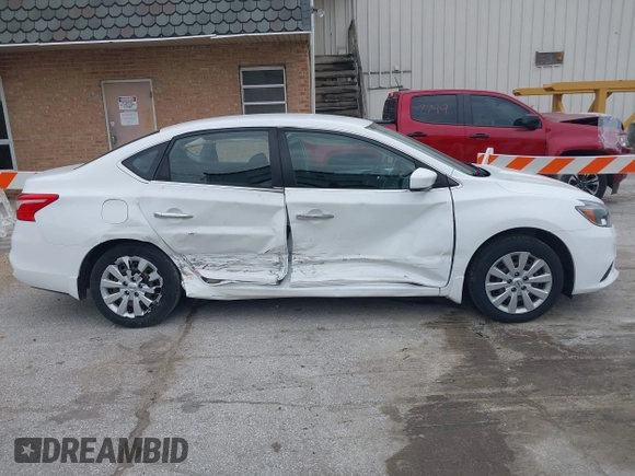 2017 Nissan Sentra S with VIN 3N1AB7AP6HY212375, listed as a IAAI auction lot 41749594 with 107,247 mi miles. Bid and sale history available at carsss.com. Image 14.