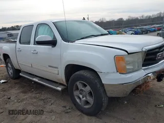 2010 GMC Sierra 1500 SLT with VIN 3GTRCWE00AG287606, listed as a IAAI auction lot 41406243 with 218,866 mi miles and . Bid and sale history available at DreamBid. Image 1.