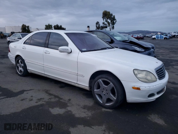2003 Mercedes-Benz S-Class 5.0L with VIN WDBNG75J53A351091, listed as a Copart auction lot 85154434 with 261,558 mi miles and Salvage Title. Bid and sale history available at carsss.com. Image 4.