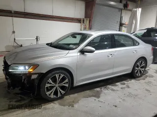 2021 Volkswagen Passat SE z VIN 1VWSA7A3XMC000273, wystawiony jako Copart lot #48745355 z przebiegiem 81 830 mil mil oraz Nie do naprawy • Non repairable. Historia ofert i sprzedaży dostępna na DreamBid. Obrazek 1.
