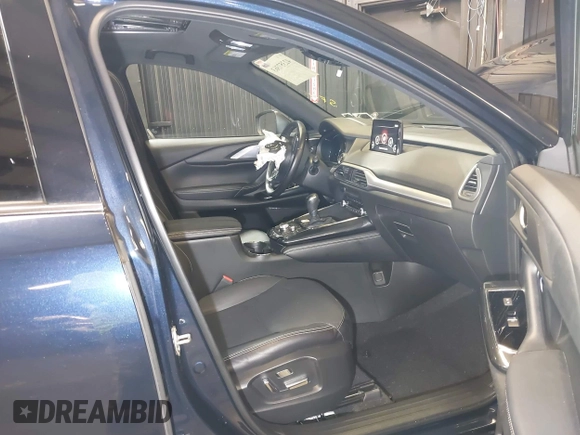 2020 Mazda CX-9 Grand Touring with VIN JM3TCBDY4L0403376, listed as a IAAI auction lot 42357363 with 86,716 mi miles and . Bid and sale history available at DreamBid. Image 5.