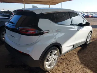 2023 Chevrolet Bolt EV 1LT z VIN 1G1FW6S0XP4112907, wystawiony jako IAAI lot #42250871 z przebiegiem 25 219 mil mil oraz . Historia ofert i sprzedaży dostępna na DreamBid. Obrazek 4.
