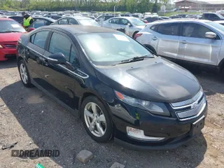2014 Chevrolet Volt with VIN 1G1RA6E41EU150825, listed as a IAAI auction lot 42083647 with 150,357 mi miles and . Bid and sale history available at carsss.com. Image 1.