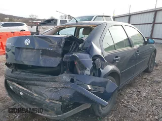 2000 Volkswagen Jetta с VIN 3VWSC29M2YM113469, выставлен на аукционе IAAI как лот 41598371 с пробегом 322 652 миль миль и . История ставок и продаж доступна на DreamBid. Изображение 4.
