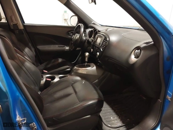 2012 Nissan Juke SV with VIN JN8AF5MV3CT116886, listed as a IAAI auction lot 41676296 with 101,877 mi miles. Bid and sale history available at carsss.com. Image 5.