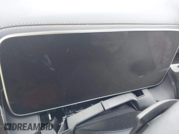 2025 Mercedes-Benz GLC 300 z VIN W1NKM4HB3SF237083, wystawiony jako IAAI lot #41666241 z przebiegiem Nie podano mil oraz . Historia ofert i sprzedaży dostępna na DreamBid. Obrazek 15.