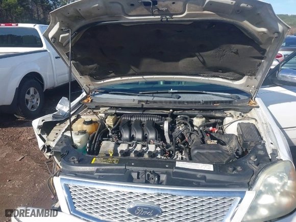 2005 Ford Five Hundred Limited with VIN 1FAFP25175G201630, listed as a IAAI auction lot 41123591 with 1 mi miles. Bid and sale history available at carsss.com. Image 10.