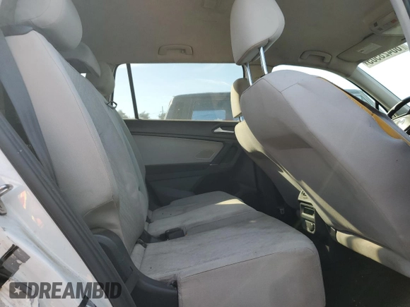 2020 Volkswagen Tiguan S with VIN 3VV1B7AX0LM160112, listed as a Copart auction lot 60428505 with 182,160 mi miles and Clean title. Bid and sale history available at DreamBid. Image 11.