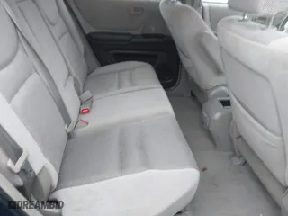 2002 Toyota Highlander with VIN JTEGF21A520058345, listed as a IAAI auction lot 41567610 with 117,736 mi miles. Bid and sale history available at carsss.com. Image 8.