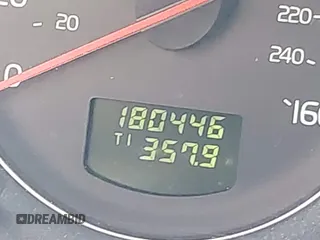 2005 Volvo S80 with VIN YV1TH592051411109, listed as a IAAI auction lot 41373718 with 180,446 mi miles. Bid and sale history available at carsss.com. Image 15.