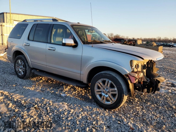2010 Ford Explorer Limited с VIN 1FMEU7FE8AUA17737, выставлен на аукционе Copart как лот 42603645 с пробегом 228 673 миль миль и Списание • Salvage title. История ставок и продаж доступна на DreamBid. Изображение 4.