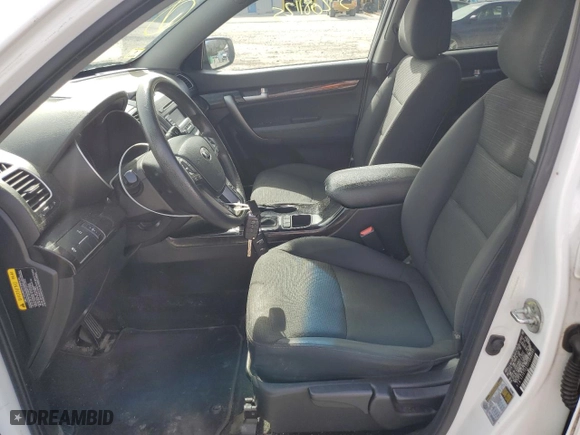 2015 Kia Sorento LX with VIN 5XYKTDA72FG602565, listed as a Copart auction lot 52081125 with 166,590 mi miles and Clean Title. Bid and sale history available at carsss.com. Image 7.