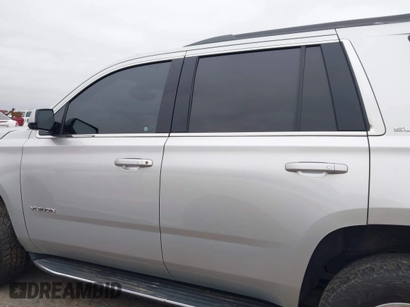 2020 GMC Yukon SLT with VIN 1GKS2BKC3LR228116, listed as a IAAI auction lot 41465949 with 91,198 mi miles. Bid and sale history available at carsss.com. Image 15.