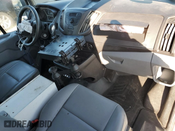 2017 Ford Transit с VIN 1FTYE1ZM5HKB28704, выставлен на аукционе Copart как лот 52015045 с пробегом Не указан миль и Чистый • Clean title. История ставок и продаж доступна на DreamBid. Изображение 8.