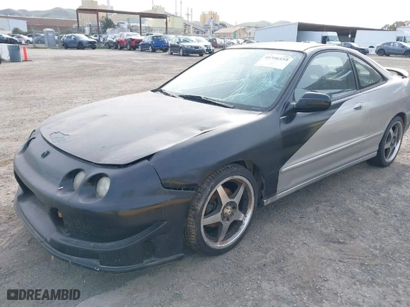 1996 Acura Integra LS with VIN JH4DC4450TS022559, listed as a IAAI auction lot 41546155 with 230,779 mi miles. Bid and sale history available at carsss.com. Image 2.