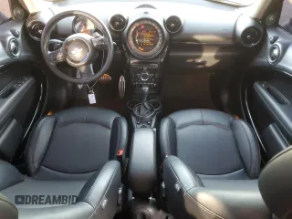 2016 MINI Countryman S z VIN WMWZC3C5XGWT07316, wystawiony jako Copart lot #46680335 z przebiegiem 115 715 mil mil oraz Szkoda całkowita • Salvage title. Historia ofert i sprzedaży dostępna na DreamBid. Obrazek 8.