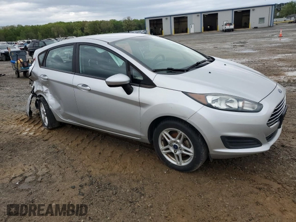 2019 Ford Fiesta SE with VIN 3FADP4EJ5KM134689, listed as a Copart auction lot 51839915 with 49,101 mi miles and Salvage Title. Bid and sale history available at DreamBid. Image 4.