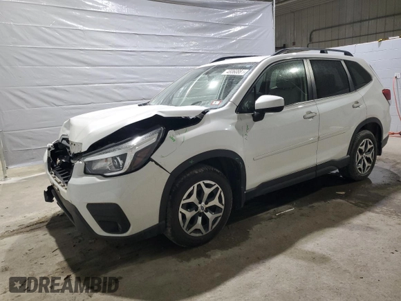 2019 Subaru Forester Premium with VIN JF2SKAEC8KH449783, listed as a Copart auction lot 48060885 with 62,117 mi miles and Salvage Title. Bid and sale history available at carsss.com. Image 1.