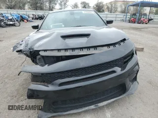 2020 Dodge Charger Scat Pack Widebody z VIN 2C3CDXGJ5LH232350, wystawiony jako Copart lot #47999665 z przebiegiem 37 599 mil mil oraz Szkoda całkowita • Salvage title. Historia ofert i sprzedaży dostępna na DreamBid. Obrazek 5.