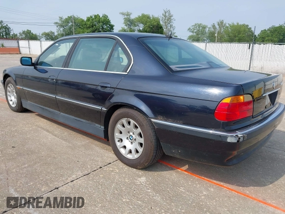 2000 BMW 7 Series 740iL with VIN WBAGH8340YDP17276, listed as a IAAI auction lot 42409461 with 185,220 mi miles and . Bid and sale history available at DreamBid. Image 3.