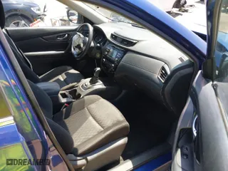 2017 Nissan Rogue S with VIN KNMAT2MT1HP558471, listed as a IAAI auction lot 41985420 with 122,350 mi miles. Bid and sale history available at carsss.com. Image 5.