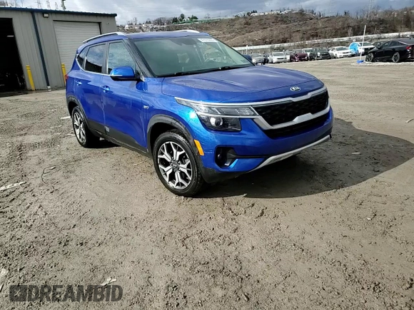 2021 Kia Seltos EX with VIN KNDERCAA4M7167334, listed as a Copart auction lot 42635885 with 26,964 mi miles and Salvage Title. Bid and sale history available at carsss.com. Image 13.