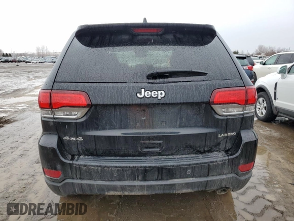 2020 Jeep Grand Cherokee Laredo with VIN 1C4RJFAG1LC125417, listed as a Copart auction lot 45422565 with 104,748 mi miles and Clean title. Bid and sale history available at DreamBid. Image 6.