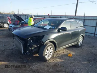 2019 Kia Sorento LX with VIN 5XYPG4A31KG579877, listed as a IAAI auction lot 41342414 with 32,549 mi miles. Bid and sale history available at carsss.com. Image 18.